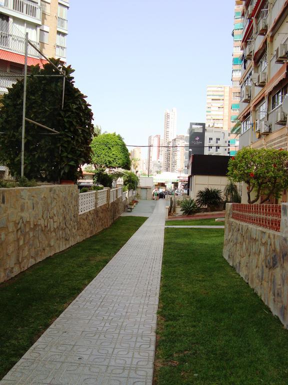 Apartamentos Las Carabelas Benidorm Exterior foto